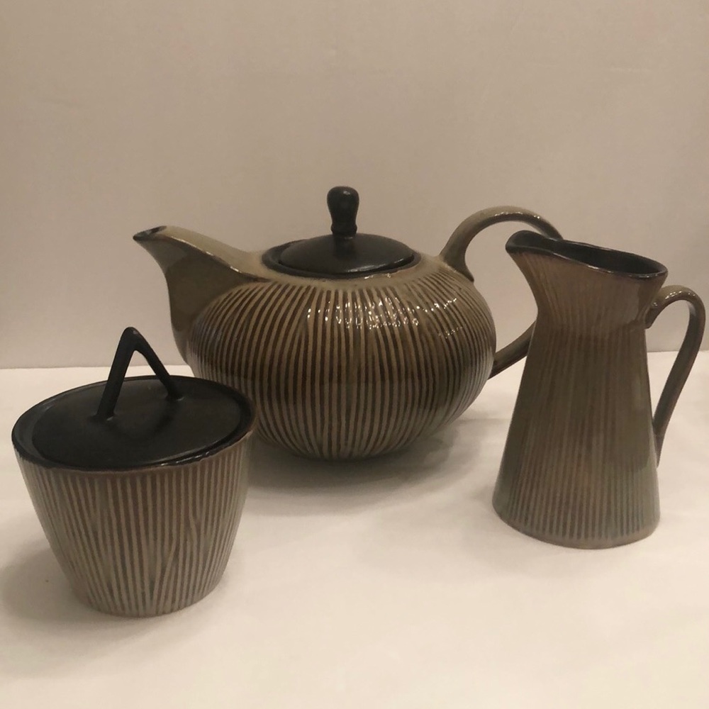 Tea Service 3 piece set